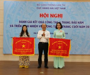 Hàng container thông qua cảng biển Việt Nam tăng trưởng mạnh