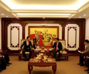 Hàn Quốc muốn tham gia đầu tư cảng Lạch huyện