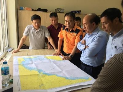 Thứ trưởng Nguyễn Văn Công: Yêu cầu khẩn trương triển khai các biện pháp tìm kiếm cứu nạn chín thuyền viên mất tích vụ va chạm lật tàu NA 95899TS
