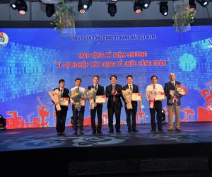 Kỷ niệm 90 năm Ngày thành lập Công đoàn Việt Nam (28/7/1929 – 28/7/2019) – Công đoàn Tổng công ty Hàng hải Việt Nam tôn vinh các cán bộ Công đoàn cơ sở tiêu biểu