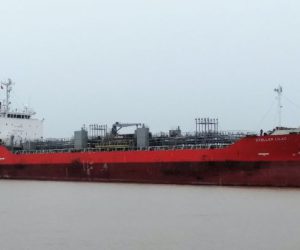 Cảng tổng hợp Vinalines Hậu Giang tiếp nhận tàu quốc tịch nước ngoài đầu tiên