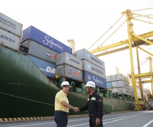 Tạo xung lực cho miền Trung cất cánh: Khơi dòng vận tải biển