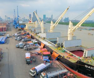 Ngành logistics trước sức ép của dịch Covid-19