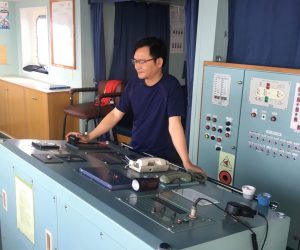 Người máy trưởng và những tâm tình về nghề đi biển